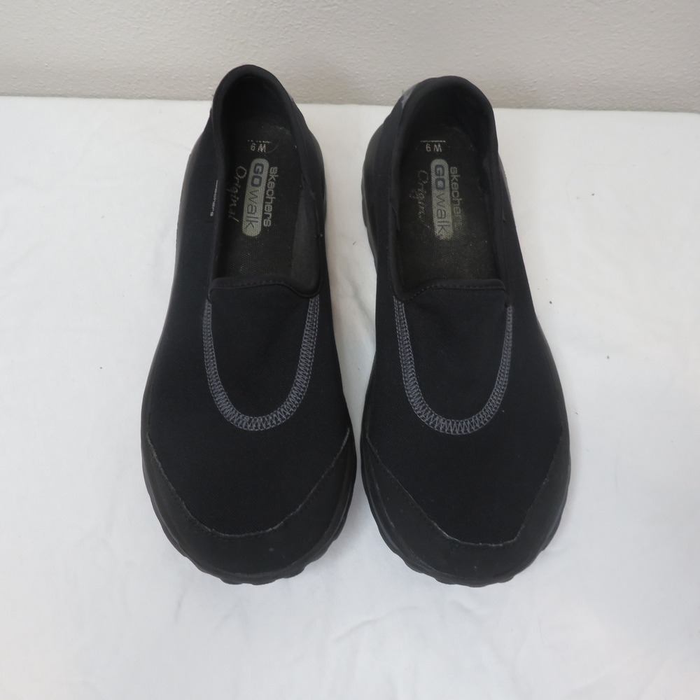 Skechers GOwalk Original Black Slip On Walking Shoes Womens 9 SN 13510 BBK